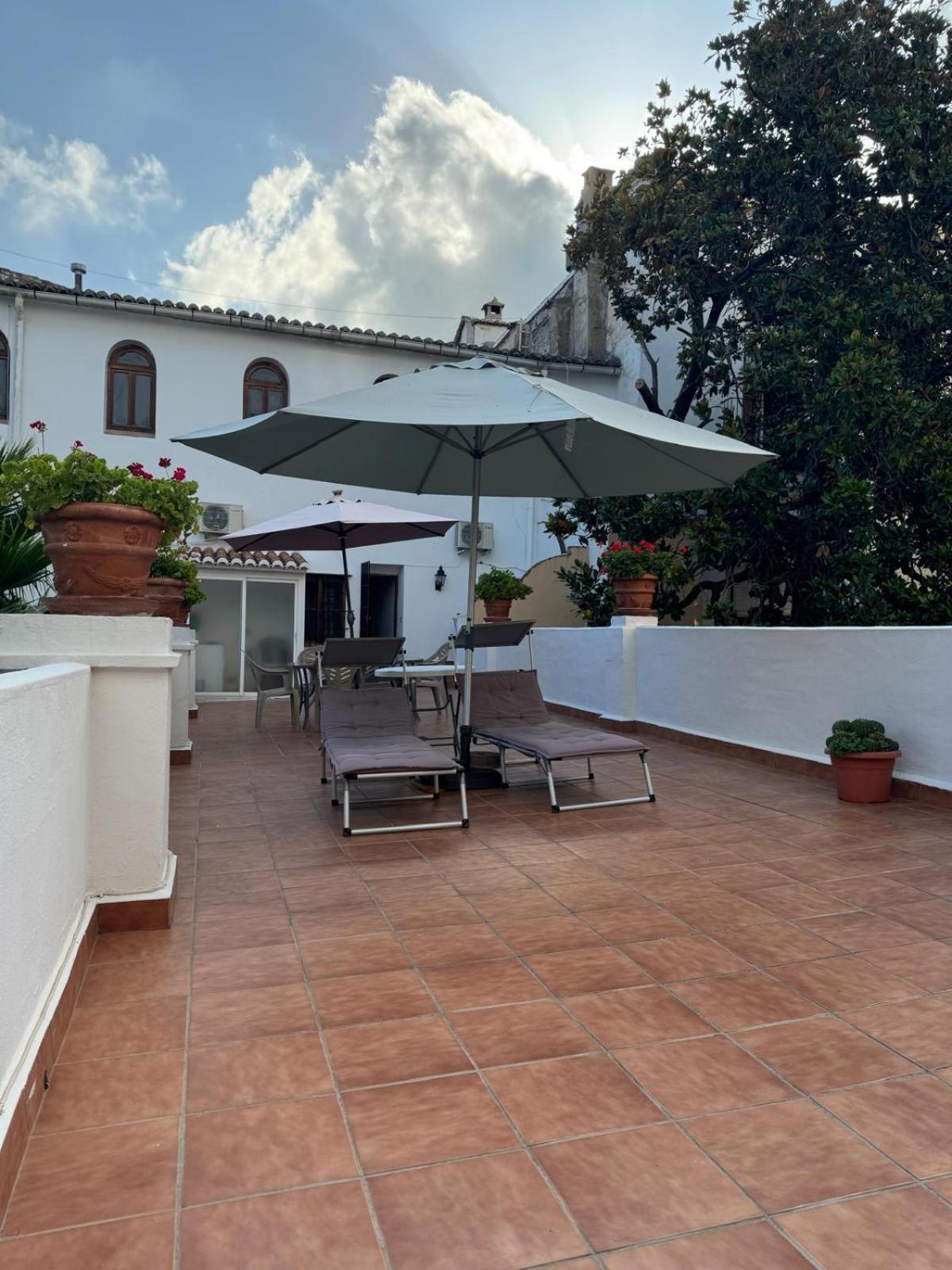 Garden Suites Xativa Casa Rural Екстер'єр фото