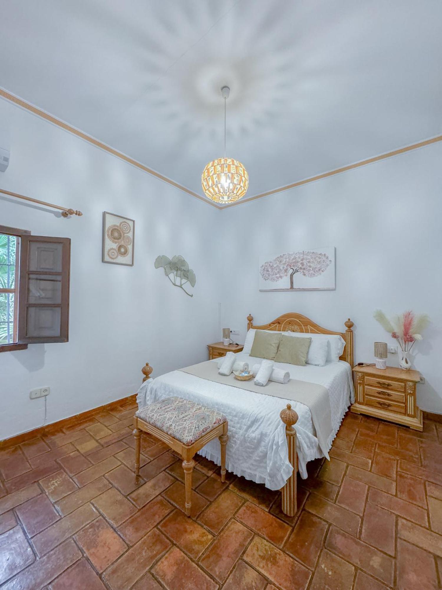 Garden Suites Xativa Casa Rural Екстер'єр фото